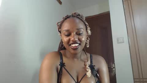 tania online show from November 9, 2025, 9:13 pm