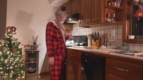 Snapshot of tantric_eden_ chatting on December 14, 2024, 2:34 am Lilith Eden sometimes Eve online show from December 14, 2024, 2:34 am