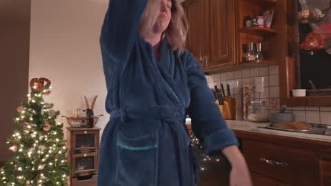 Snapshot of tantric_eden_ chatting on December 15, 2024, 5:13 am Lilith Eden sometimes Eve online show from December 15, 2024, 5:13 am