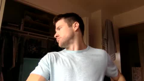 Dr. Love online show from January 15, 2025, 8:05 pm