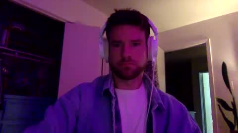 Dr. Love online show from September 16, 2025, 11:33 am