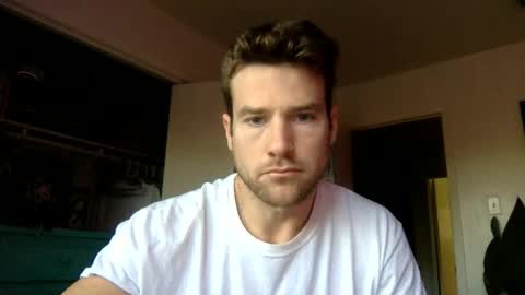 Dr. Love online show from November 6, 2025, 1:34 pm