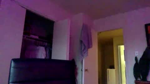 Dr. Love online show from December 18, 2025, 1:39 pm