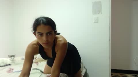 Snapshot of tantricroots chatting on January 13, 2026, 6:35 pm Angeline Follow online show from January 13, 2026, 6:35 pm