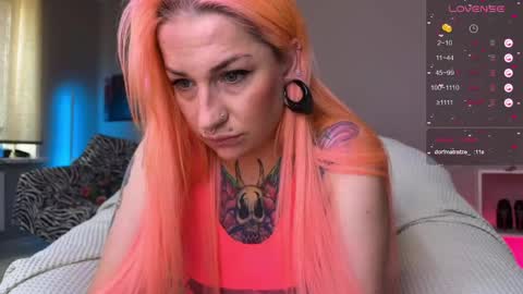 Snapshot of tanya_acid chatting on May 19, 2026, 9:04 am Tanya acid online show from May 19, 2026, 9:04 am
