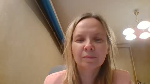 tanystar online show from December 2, 2025, 4:24 pm