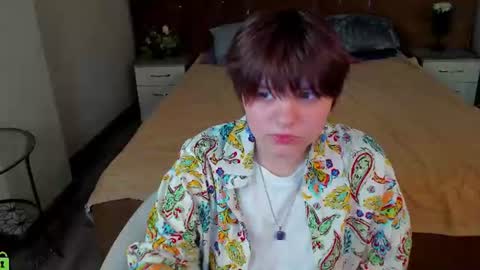 Snapshot of tara_cashews chatting on June 23, 2026, 1:47 am Tara online show from June 23, 2026, 1:47 am