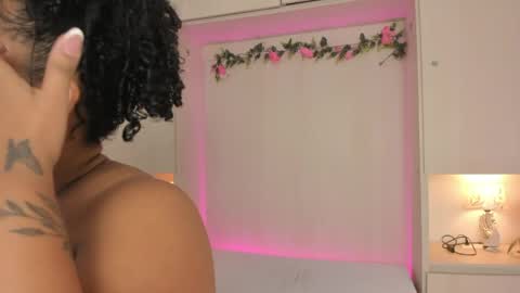  T A R A  online show from April 2, 2026, 4:21 am