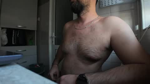 Snapshot of tarkan198 chatting on January 9, 2025, 12:52 pm tarkan198 online show from January 9, 2025, 12:52 pm