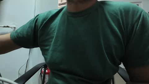 Snapshot of tarkan198 chatting on January 10, 2025, 7:00 pm tarkan198 online show from January 10, 2025, 7:00 pm