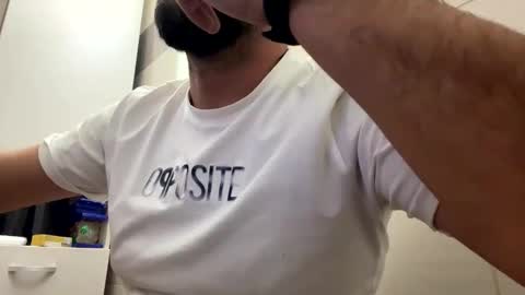 Snapshot of tarkan198 chatting on January 18, 2025, 7:04 pm tarkan198 online show from January 18, 2025, 7:04 pm