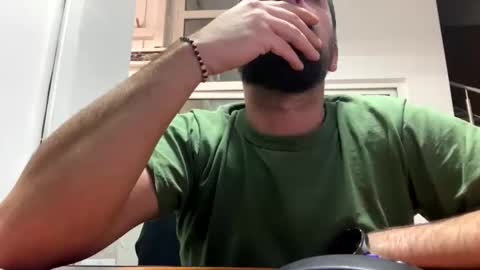 Snapshot of tarkan198 chatting on January 22, 2025, 7:24 pm tarkan198 online show from January 22, 2025, 7:24 pm