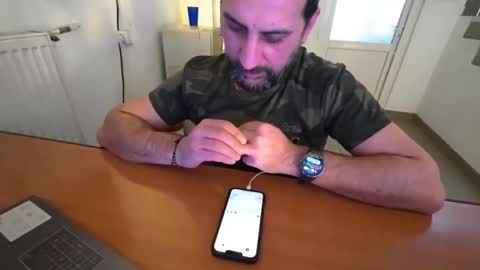 Snapshot of tarkan198 chatting on February 22, 2025, 1:46 pm tarkan198 online show from February 22, 2025, 1:46 pm