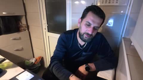 Snapshot of tarkan198 chatting on March 3, 2025, 7:17 pm tarkan198 online show from March 3, 2025, 7:17 pm