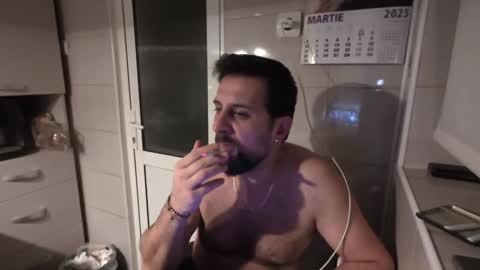 Snapshot of tarkan198 chatting on March 4, 2025, 7:01 pm tarkan198 online show from March 4, 2025, 7:01 pm