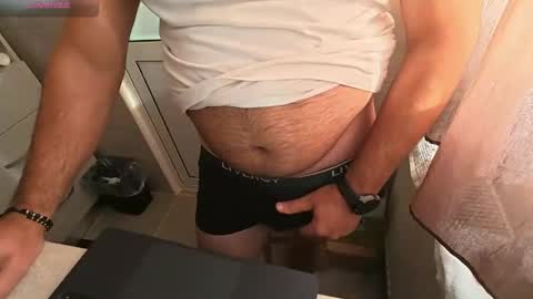 Snapshot of tarkan198 chatting on October 24, 2025, 6:54 am tarkan198 online show from October 24, 2025, 6:54 am