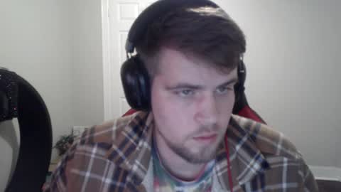 tarus333 online show from December 26, 2024, 6:19 am