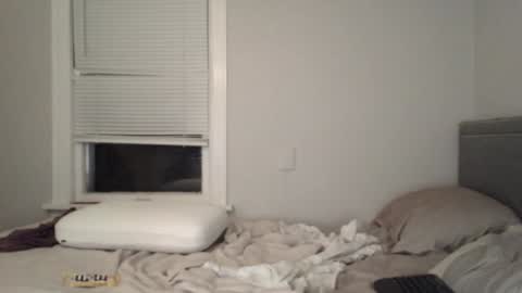 tarus333 online show from January 22, 2025, 5:48 am