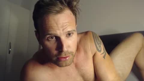 Snapshot of tarzan_thejungleboy chatting on October 26, 2025, 12:49 am Tarzan online show from October 26, 2025, 12:49 am