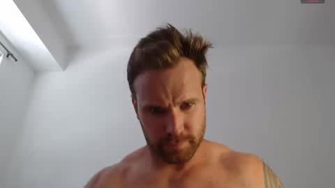 Snapshot of tarzan_thejungleboy chatting on November 4, 2025, 12:26 pm Tarzan online show from November 4, 2025, 12:26 pm