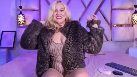 tasha online show from November 4, 2025, 3:38 am