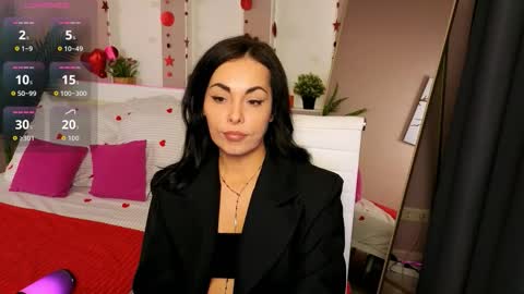 Tasha online show from October 5, 2025, 9:13 pm