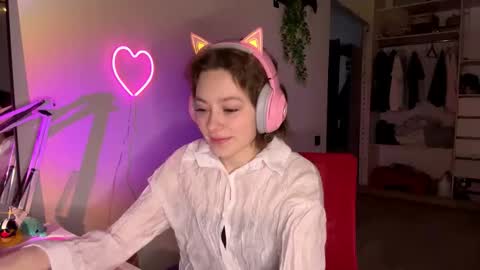 Snapshot of tashajovich chatting on February 15, 2026, 10:06 pm Darlin online show from February 15, 2026, 10:06 pm