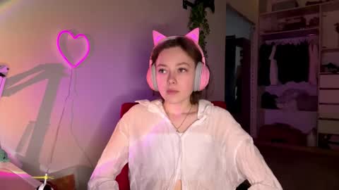 Snapshot of tashajovich chatting on February 19, 2026, 10:06 pm Darlin online show from February 19, 2026, 10:06 pm