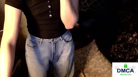 Snapshot of tashakai chatting on February 15, 2025, 4:23 pm TashaKai online show from February 15, 2025, 4:23 pm