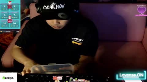 TashaKai online show from December 14, 2025, 8:13 pm