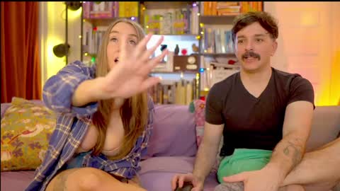 Vivian  Clark online show from March 7, 2025, 8:11 pm