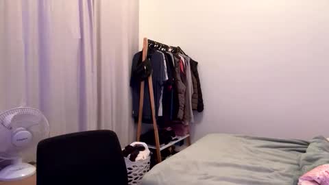 tasmanwawatai27 online show from April 5, 2026, 9:06 am