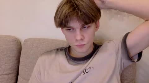 tasteithorny online show from April 8, 2026, 10:54 pm