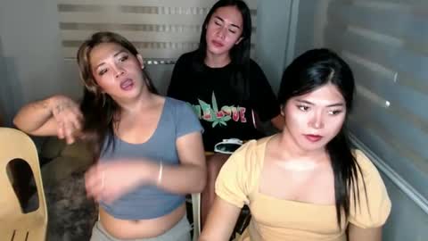   online show from December 6, 2024, 8:26 am