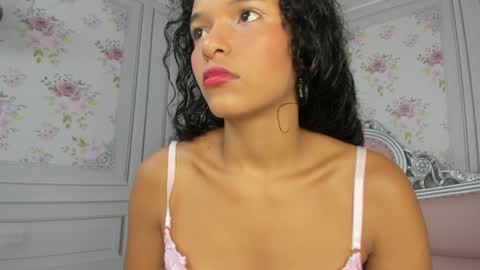 Snapshot of tasty_desires chatting on December 18, 2024, 10:19 am TATIS online show from December 18, 2024, 10:19 am