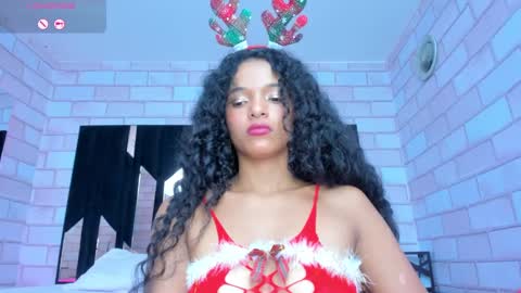 Snapshot of tasty_desires chatting on December 21, 2024, 1:58 am TATIS online show from December 21, 2024, 1:58 am