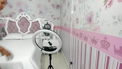 Snapshot of tasty_desires chatting on December 29, 2024, 2:42 pm TATIS online show from December 29, 2024, 2:42 pm
