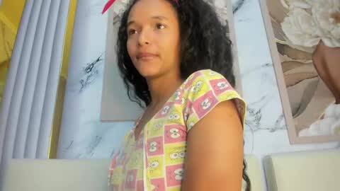 Snapshot of tasty_desires chatting on February 4, 2025, 8:35 am TATIS online show from February 4, 2025, 8:35 am