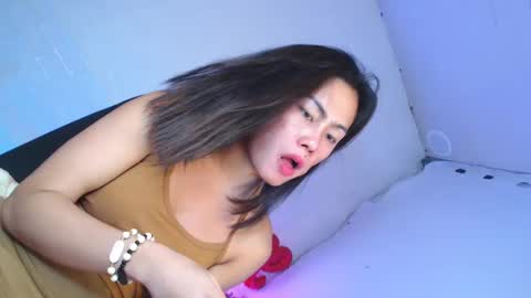 Vannesa online show from February 28, 2025, 2:31 am