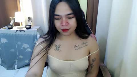 Snapshot of tastycake_sandra chatting on October 24, 2025, 6:15 pm Sandra online show from October 24, 2025, 6:15 pm