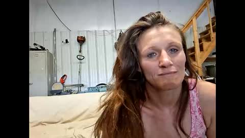 Snapshot of tastypeach6989 chatting on May 2, 2026, 9:20 pm tastypeach6989 online show from May 2, 2026, 9:20 pm