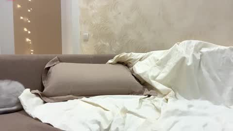 Im Sabrina NEXT LIVE  Tuesday online show from December 1, 2025, 7:19 pm