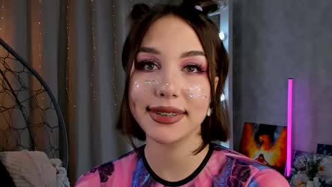 Tate online show from November 16, 2025, 7:19 pm