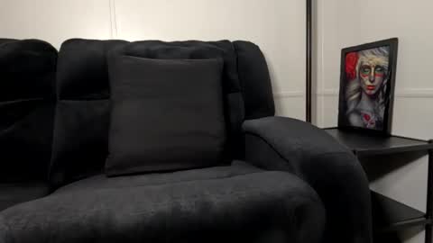 Tatiana online show from October 18, 2025, 11:44 am