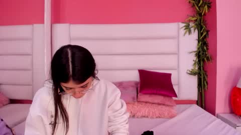 tatiana_arboleda online show from March 26, 2026, 3:56 am