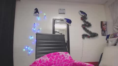 tatiana online show from December 22, 2024, 12:07 am