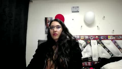 tatiana online show from March 5, 2025, 12:38 am