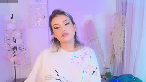 Snapshot of tatiana_ruiiz chatting on February 20, 2025, 4:03 pm Tatiana online show from February 20, 2025, 4:03 pm