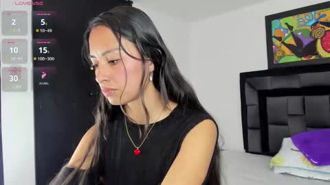 Tati online show from February 13, 2025, 5:22 pm