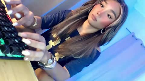 Snapshot of tatiana_wilton chatting on July 16, 2026, 2:45 pm ANDREA online show from July 16, 2026, 2:45 pm